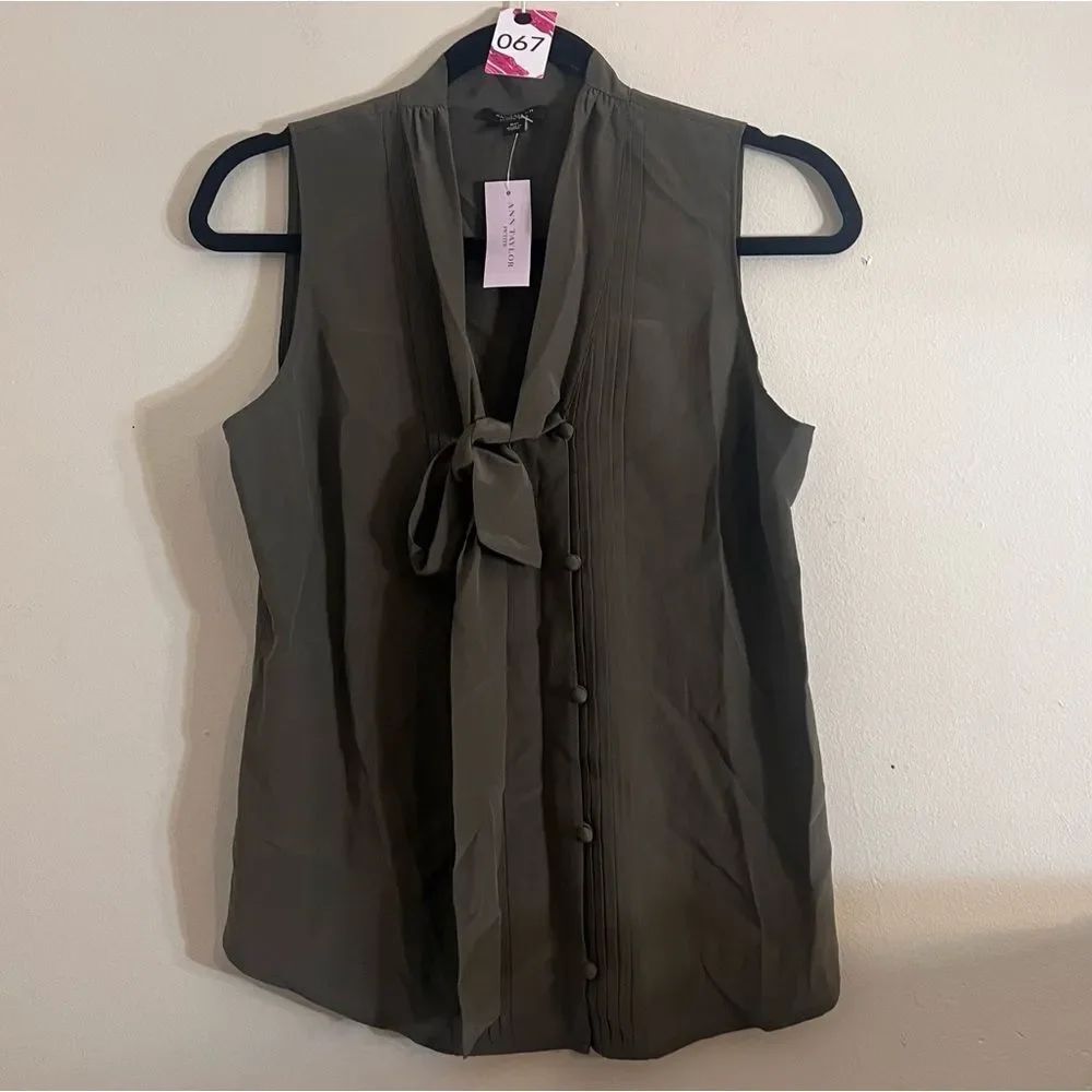 NWT Ann Taylor Silk Sleeveless Tie-Front Blouse - Dark Olive